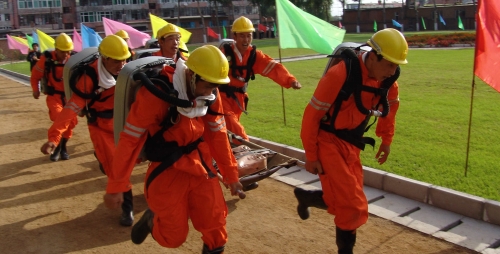 ͼΪ���Ȼ���Ա����ǧ�׼��о�ѵ�� (1)_����