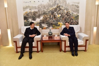 ���̸��