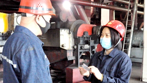 ��ѡ����ȫ��ʵ�徲������ץʵ�ֳ��������徲������ְ���ѧ�����п�����������ʹȫԱʱ�̱����徲�������徲������ʵ��ϸ��ȷ��ϴú������˳�����������_����